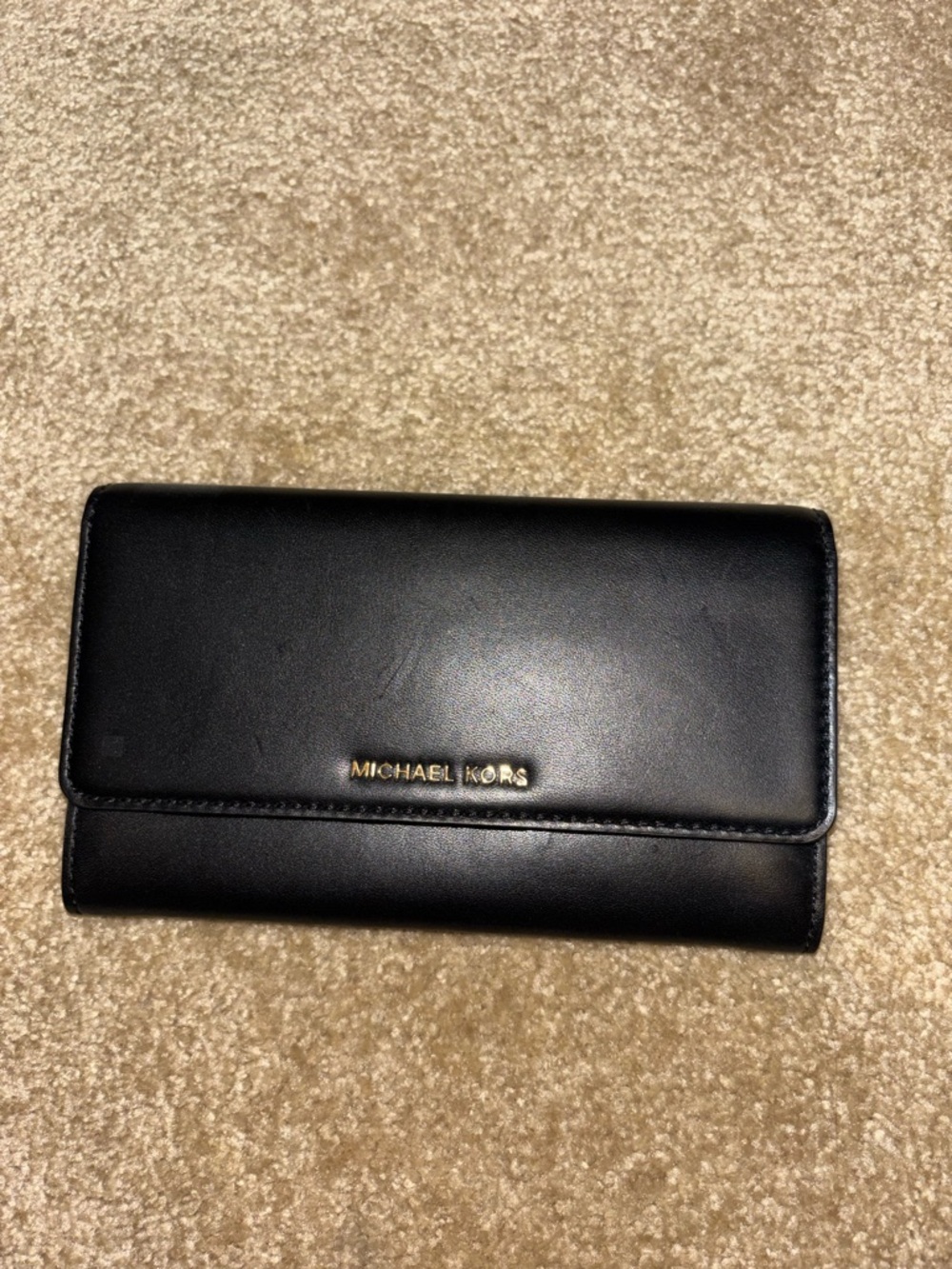 Micheal Kors wallet